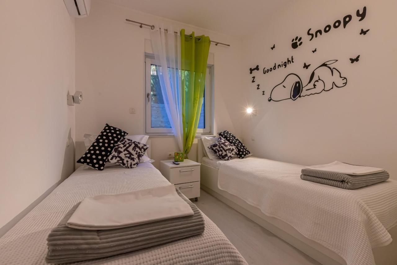Apartment Rippl II Crikvenica Bagian luar foto